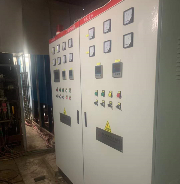 ���մ��¹��I(y��)�t���޹�˾�ڟo(w��)�a����{(di��o)ԇ500KW�_(t��i)܇�t�����